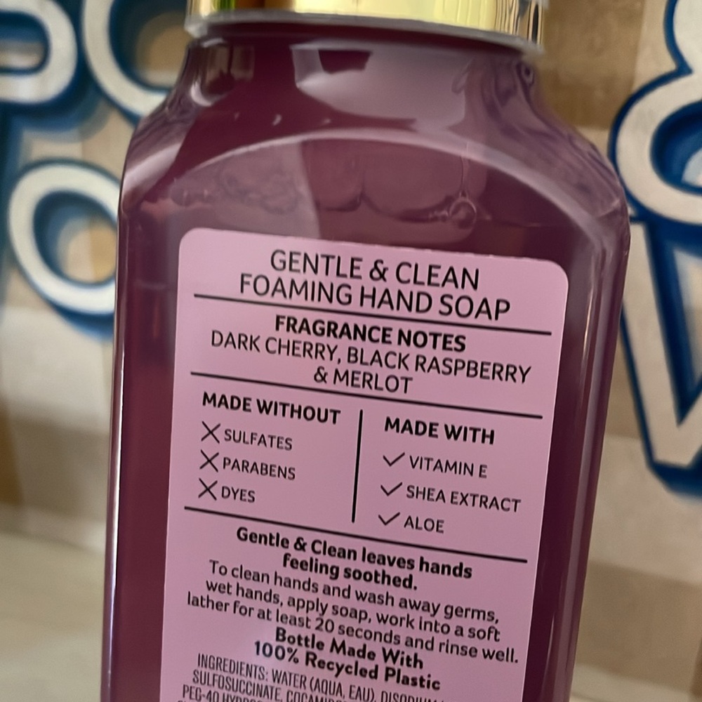 Bath & Body Works Foaming Handsoap Bundle - Picture 4 of 8